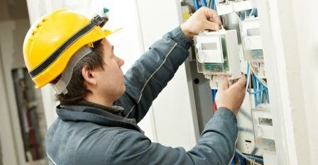 Электромонтажные работы в частном доме Электромонтажные работы в частном доме